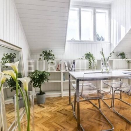 Big, Bright Apartment In The Center Of Zagreb Eksteriør bilde