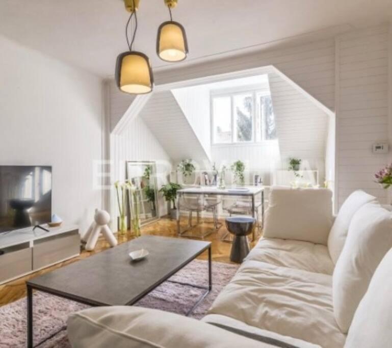 Big, Bright Apartment In The Center Of Zagreb Eksteriør bilde